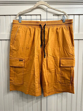 JMIERR Men's Cargo Shorts in Orange Size 40